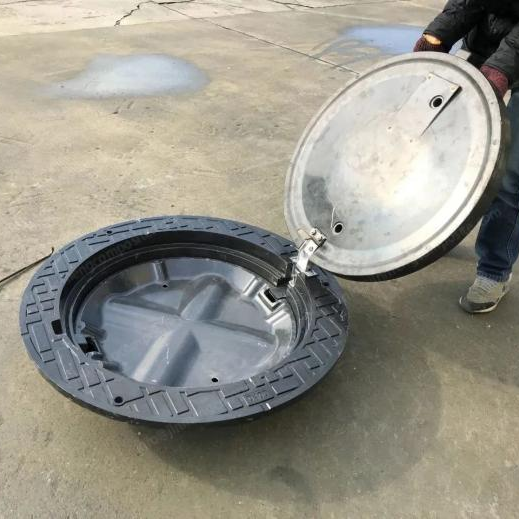 composite manhole cover