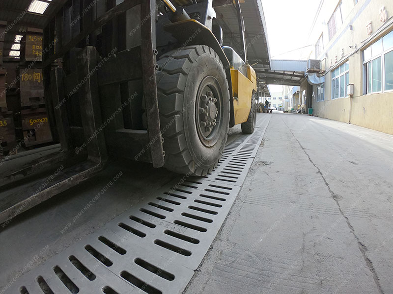 Jinmeng water grates use case in factory